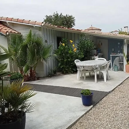 بيت للعطل Charmante Maisonnette بارينتس إن بورن